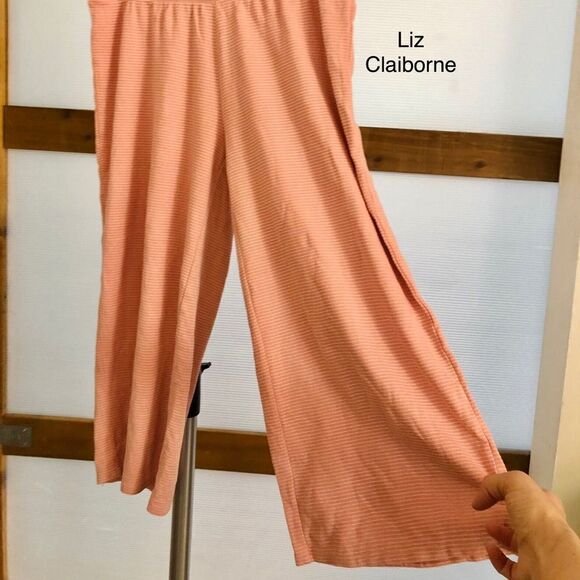 LIZ CLAIBORNE Wide Leg Capris in pink & white stripes/ Sz M - Picture 2 of 5
